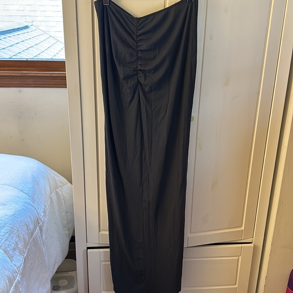 SKIMS soft lounge long skirt - Picture 5 of 6